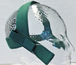 Preview: Kopfkappe mit Schlaufen groß grün ohne Clipse / 10 Stück